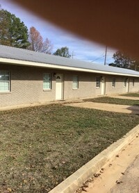 Building Photo - 801 Goodwater Rd NW