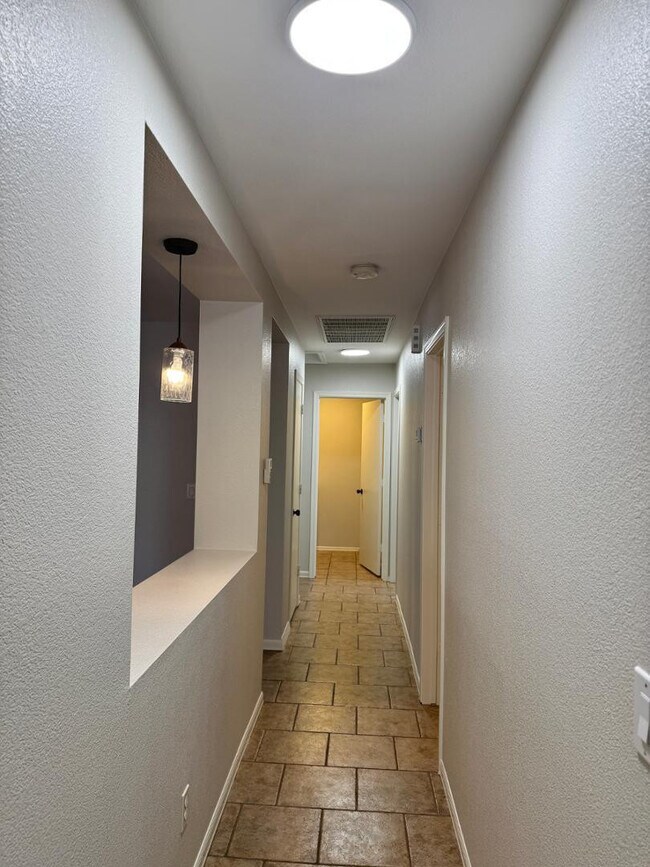Building Photo - 15672 W Port Au Prince Ln
