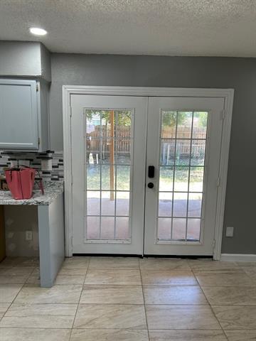 Building Photo - 2319 Abbington Ln