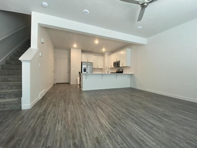 Building Photo - 15499 Aqua Mountain Ln
