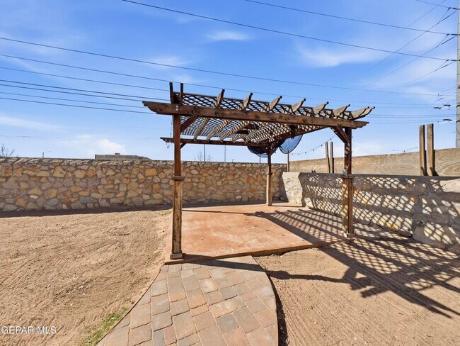 Building Photo - 14183 Rattler Point Dr