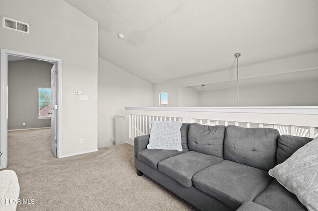Building Photo - 12149 Driftwood LN