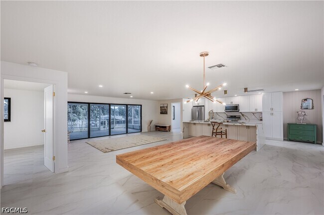 Building Photo - 618 Santa Margerita Ln