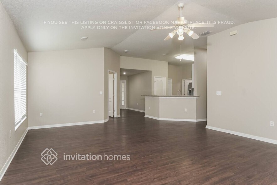 Building Photo - 1545 Turtle Rock Dr