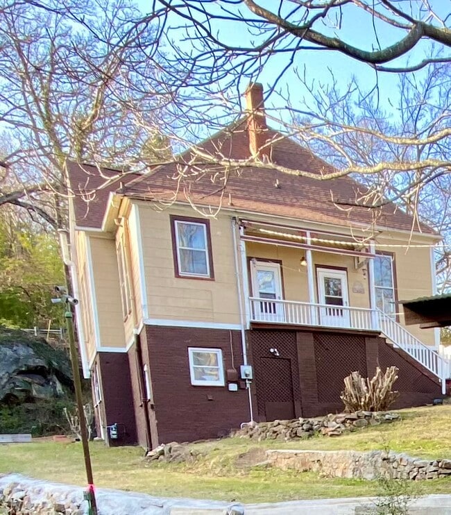 Building Photo - 4103 Alabama Ave