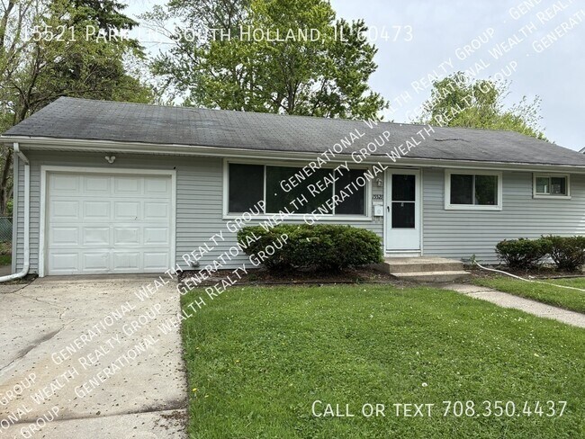Building Photo - 15521 Park Ln