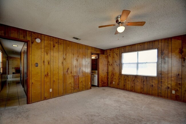 Building Photo - 109 Arizona Ash Dr