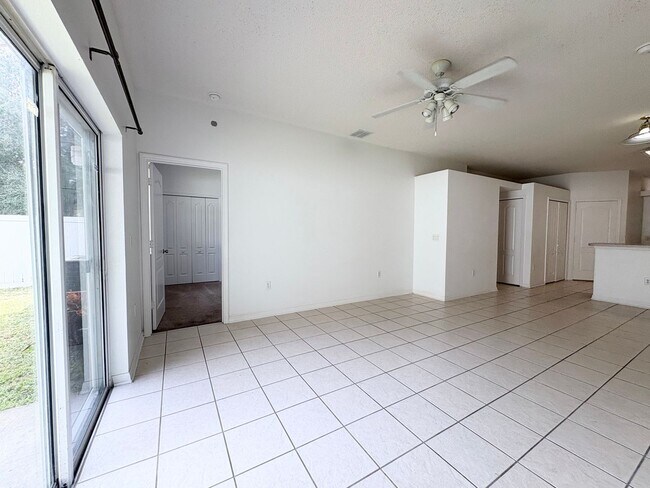 Building Photo - Fantastic Lake Nona area 4 BR 2 BA home in...