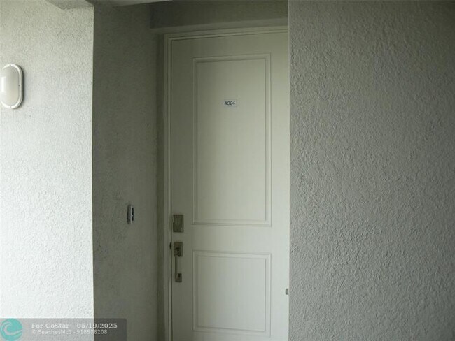 Building Photo - 5651 Double Eagle Cir