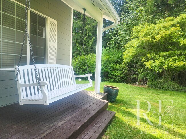 Building Photo - Forest-Edged Retreat with Pasture Access –...