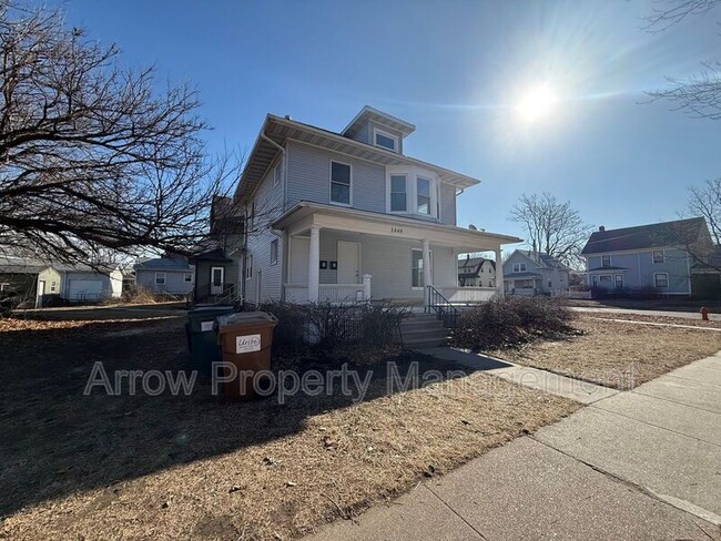 Building Photo - 1446 S 11th St