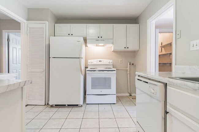 Building Photo - 3/ 1 Home for Rent!