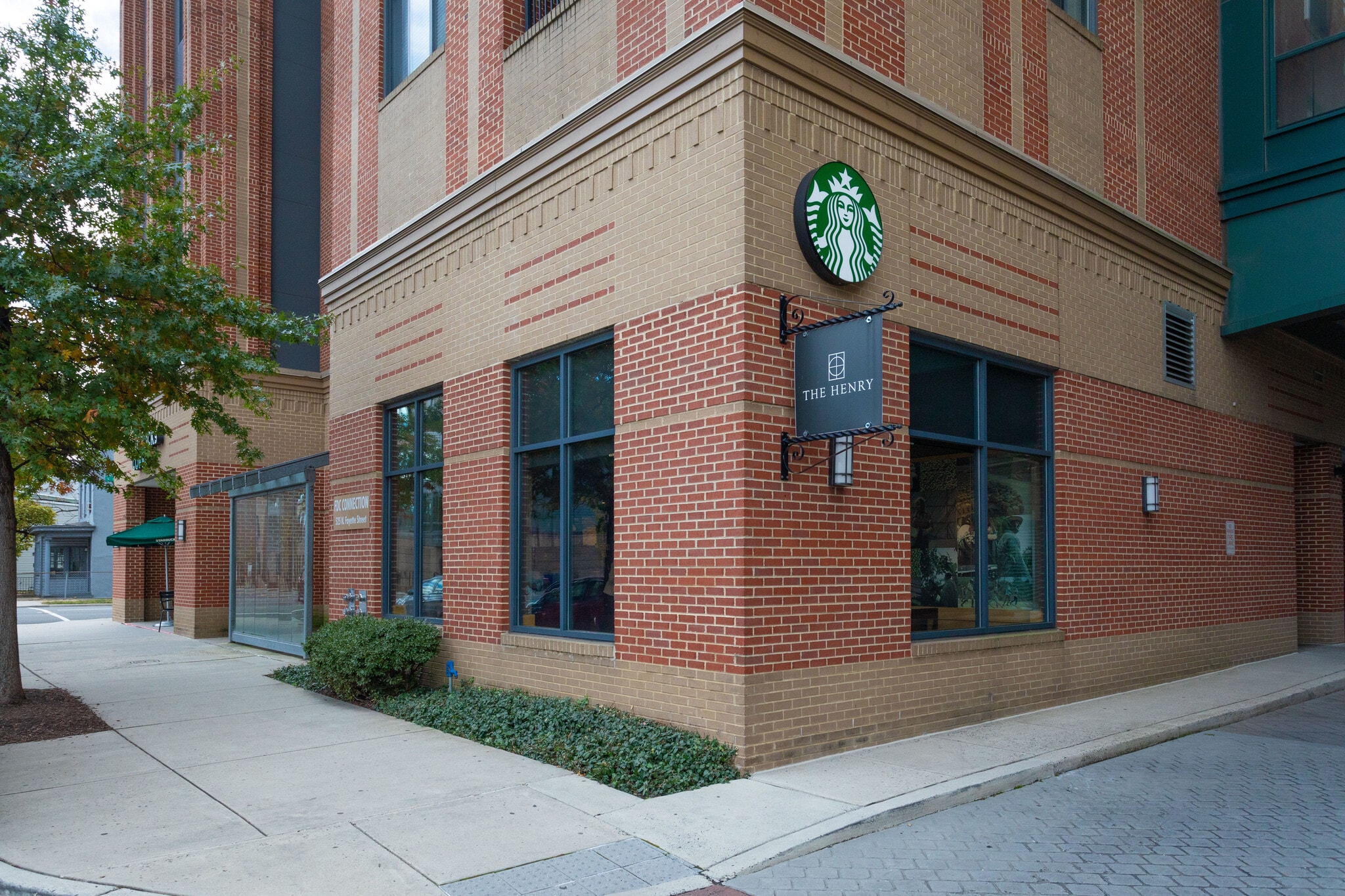 Starbucks - 1111 Oronoco St