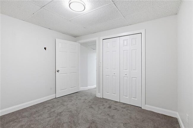 Building Photo - 415 Carothers Ave