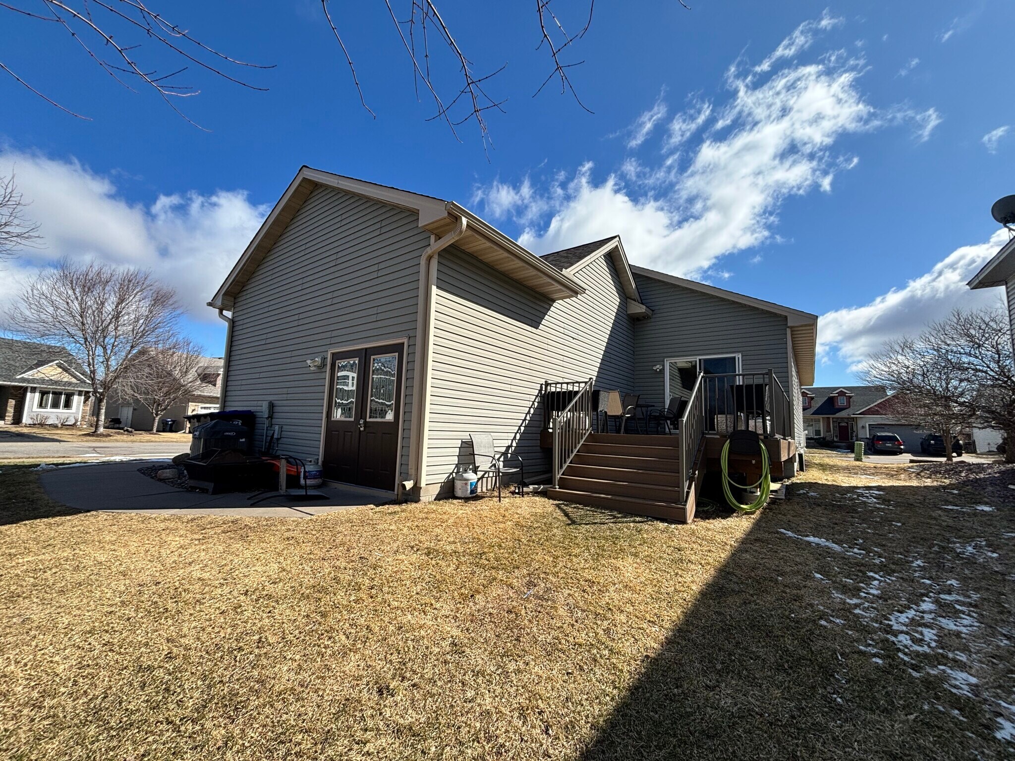 Building Photo - 6364 Bakken St