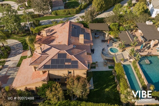 Building Photo - Rare Grand Estate in North Ranch — Resort Living at Its Finest