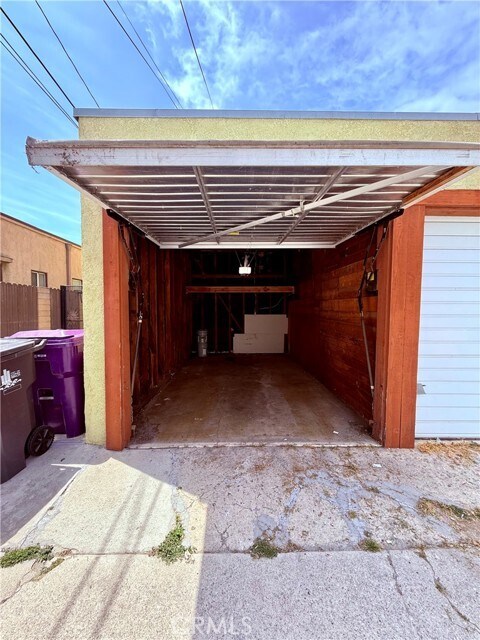 Building Photo - 116 Bennett Ave