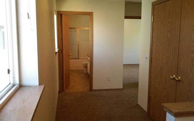 Building Photo - 475e19