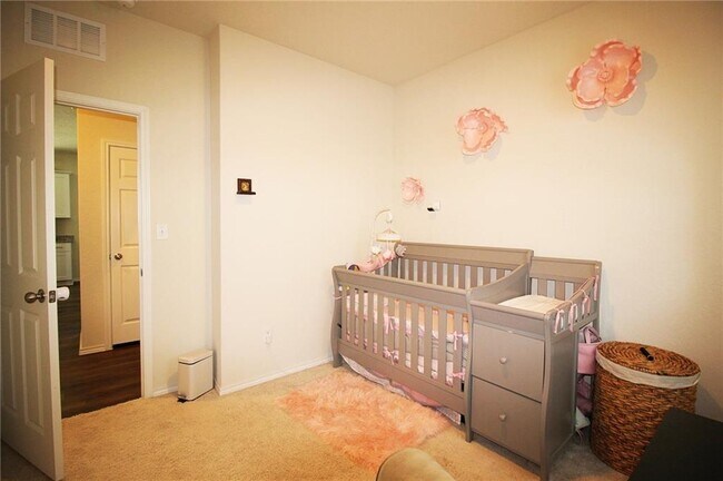 Building Photo - 417 Sand Cherry