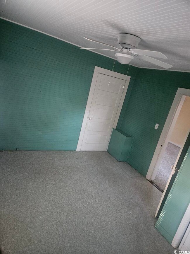 Building Photo - 3490 Cates Bay Hwy