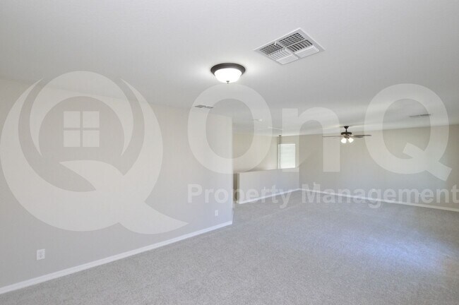 Building Photo - 971 S Brewer Dr