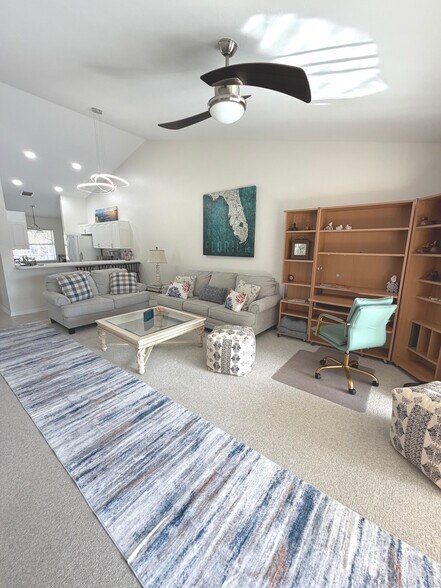 Building Photo - 186 Pebble Shores Dr