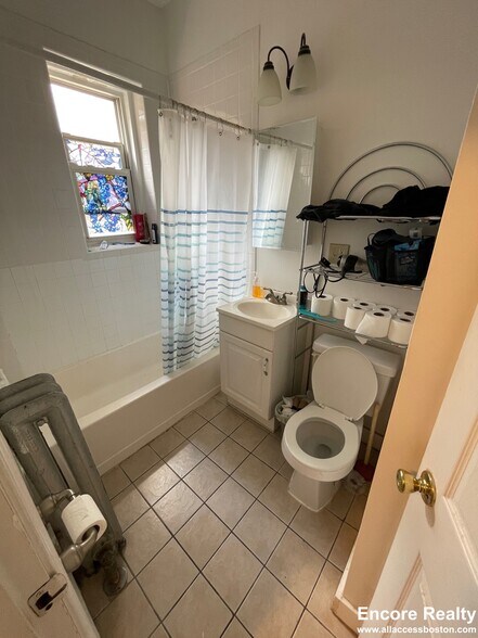 Building Photo - 38 Hemenway St