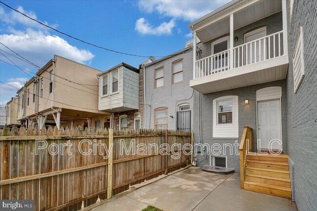 Building Photo - 217 N Belnord Ave