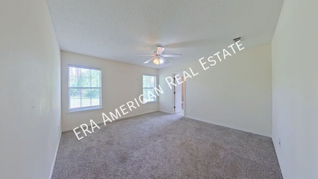 Building Photo - 6648 Longview St