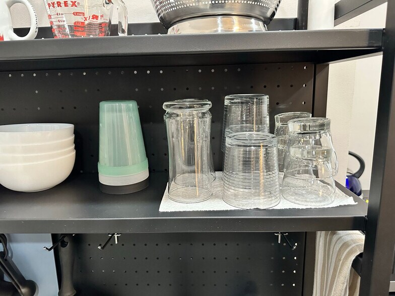 Building Photo - 717 Lancaster Ave