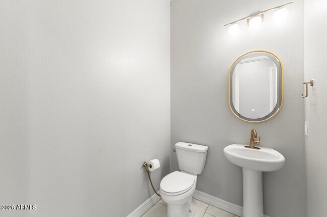 Building Photo - 11086 W Hadley St