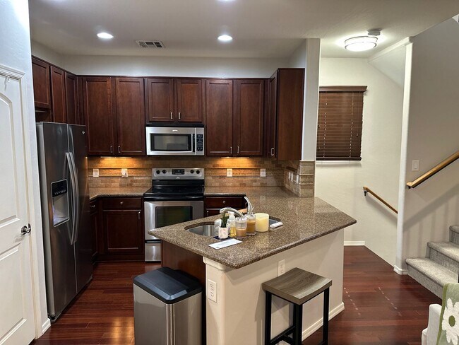 Building Photo - Charming Gilbert Home in Prime Location!