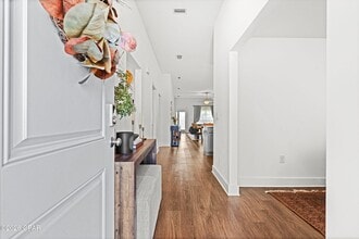Building Photo - 283 Bayou Bend Ln