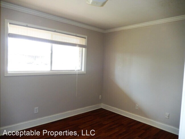 Building Photo - 3 br, 1.5 bath House - 4471 WEEMS ROAD