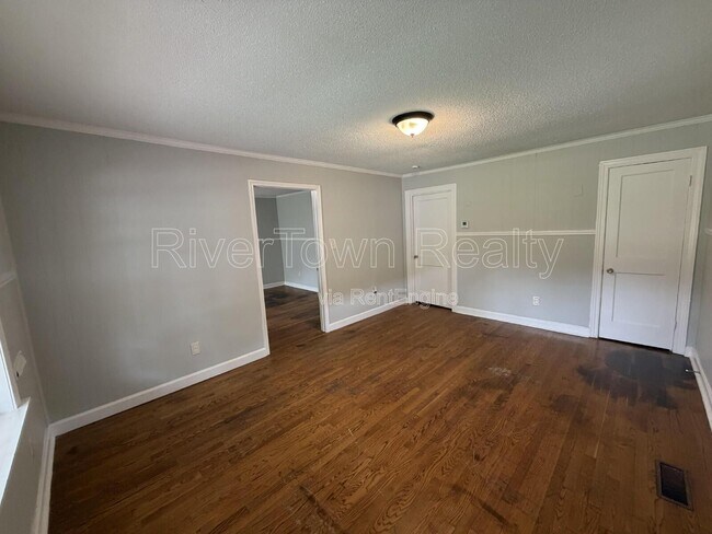 Building Photo - 1746 Eldridge Ave