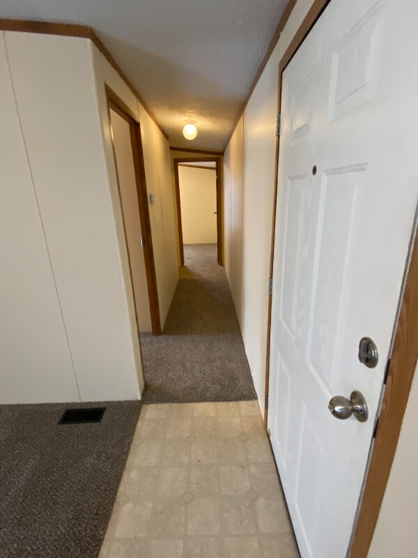 Building Photo - 1882 Stafford Ct