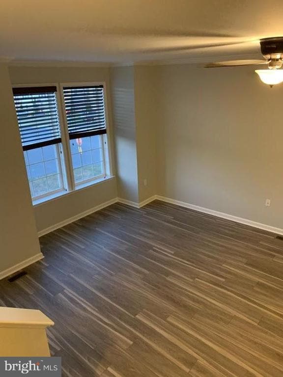 Building Photo - 11 Britania Ct