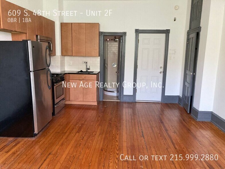 Building Photo - 609 S 48th St