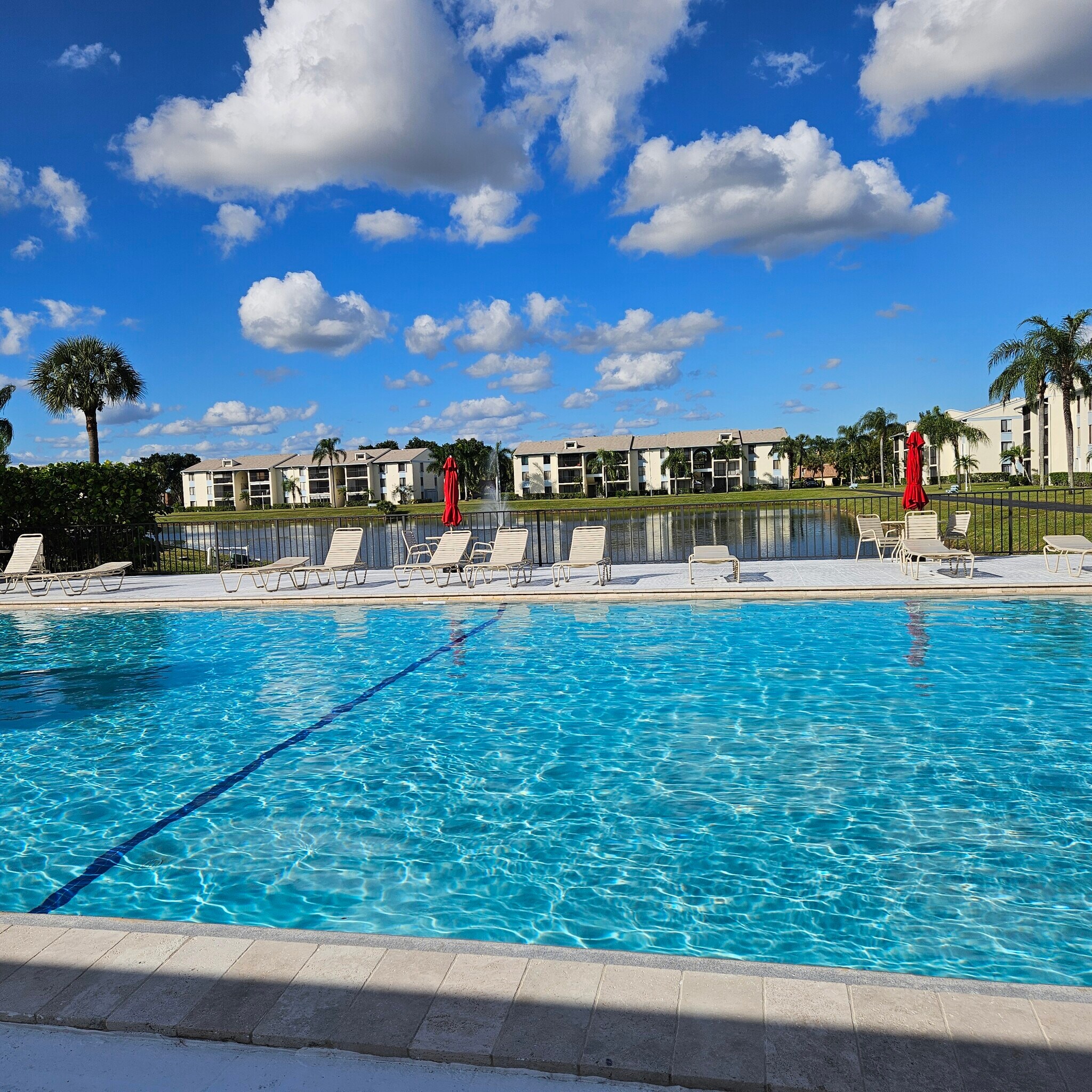 Beautiful Pool on the Lake - 1108 Green Pine Blvd