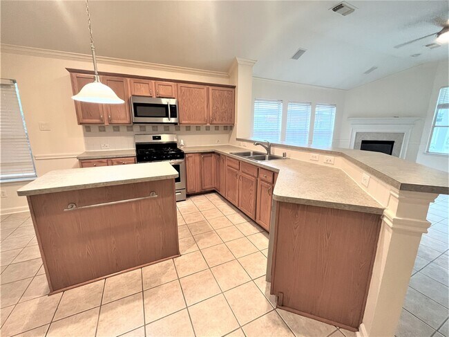 Building Photo - 3010 Calvert Crossing Ct