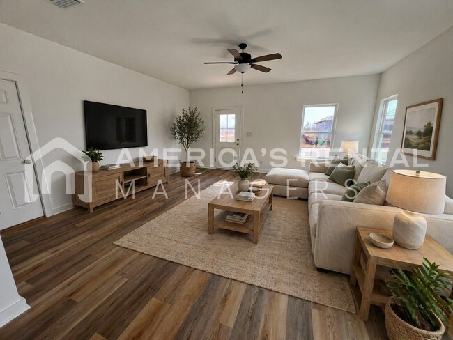 Building Photo - MOVE IN SPECIAL!!! New Construction Home for Rent in Robertsdale, AL!!! AVAILABLE NOW! Sign a 13 ...