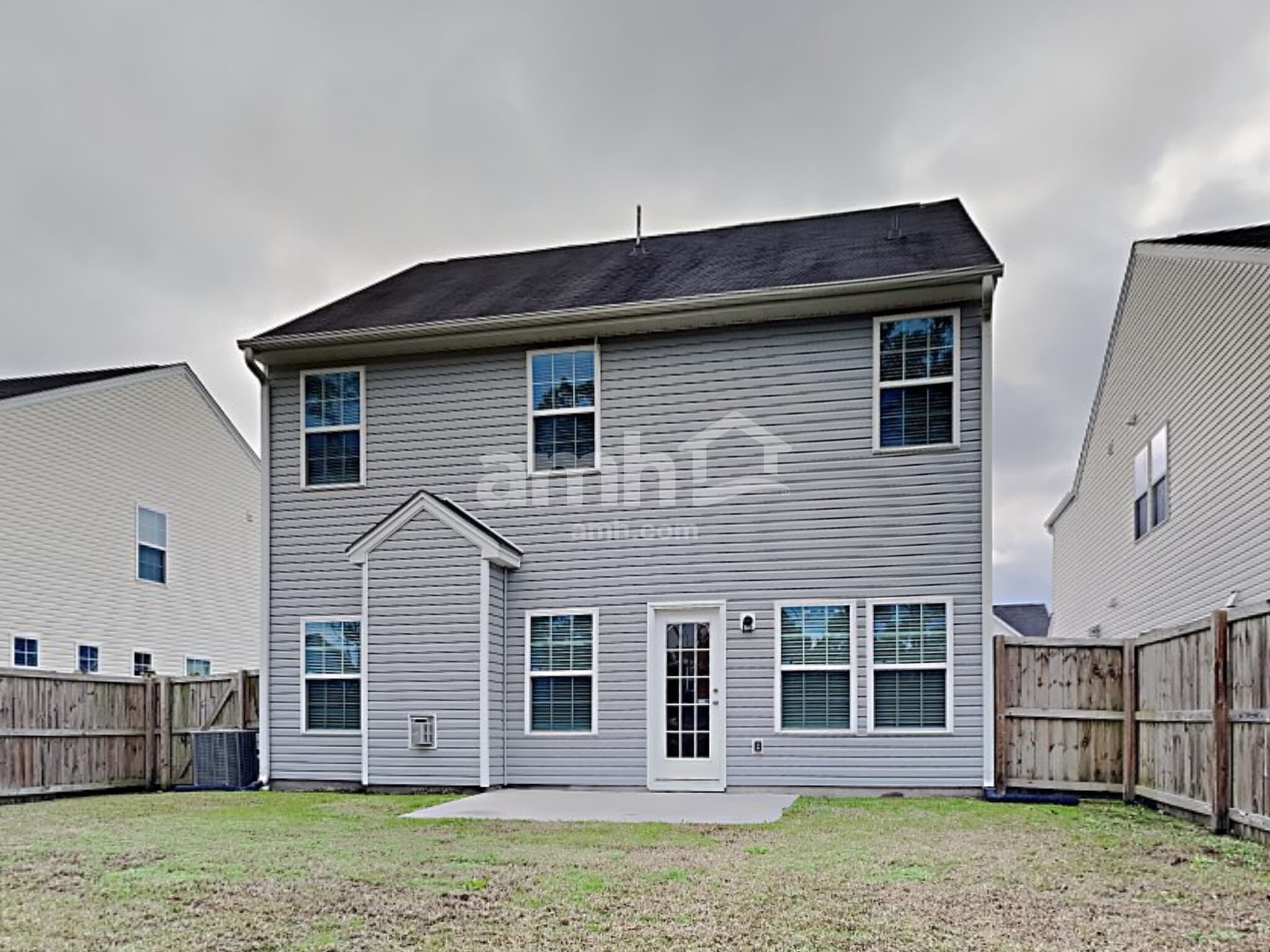 Building Photo - 465 Whispering Breeze Ln