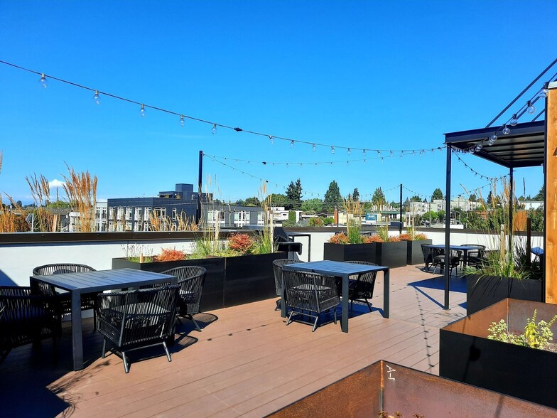 Interior Photo - Vitality on 63rd