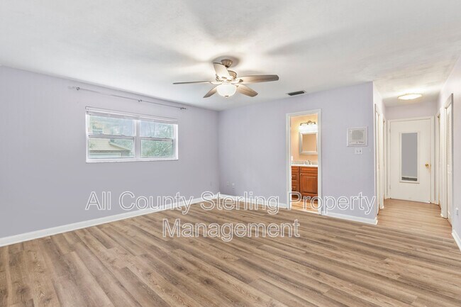 Building Photo - 9230 NW 10th Pl