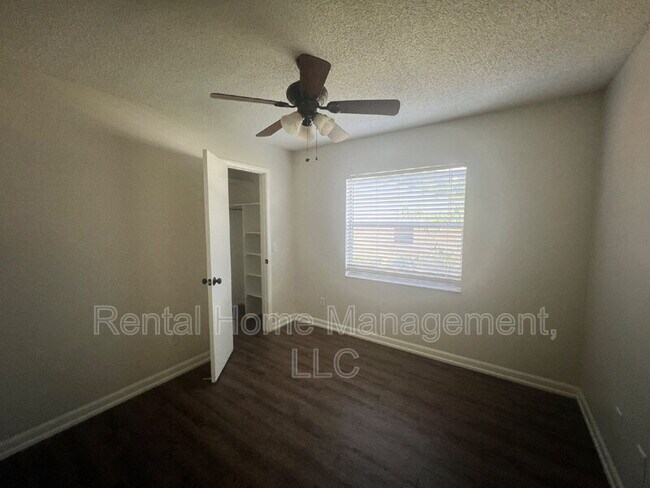 Building Photo - 477 Dogwood Ct