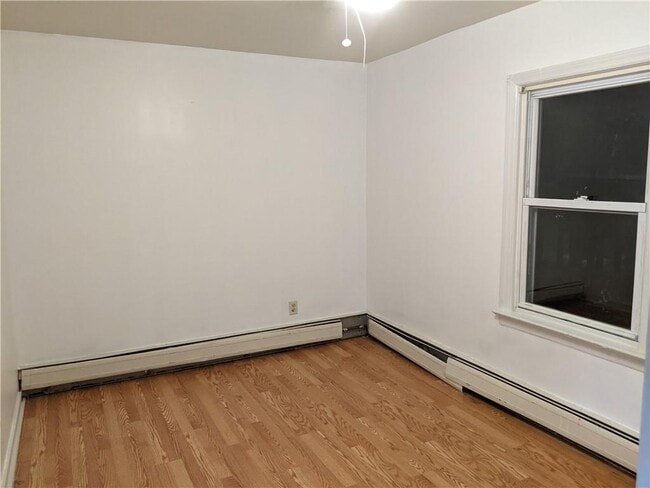 Building Photo - 1426 Rte 9W