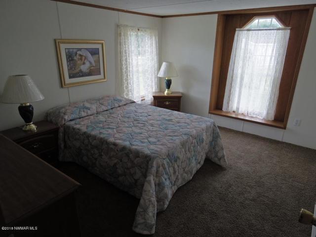 Building Photo - 1324 Augusta Dr NE