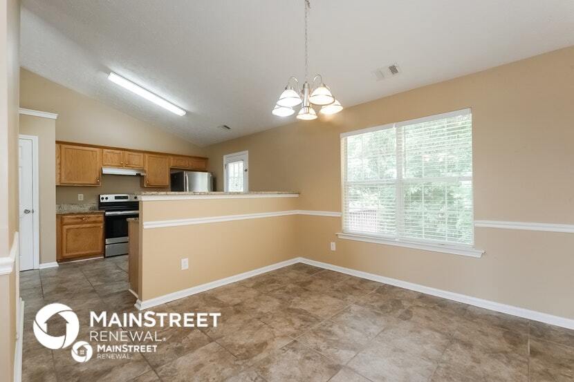 Building Photo - 1488 Buckingham Pl