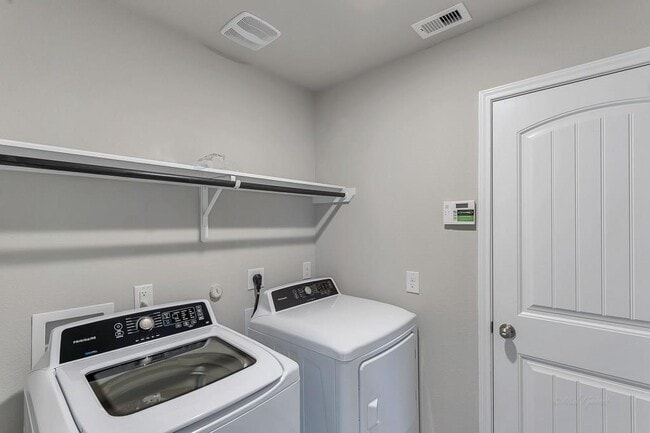 Building Photo - 29550 Patricias Wy