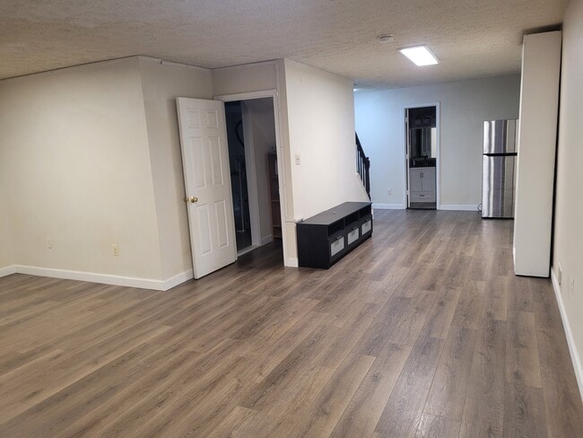 Building Photo - 12521 Sweet Leaf Terrace